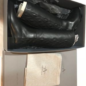 Aquatalia Giovanna Pebbled Calf